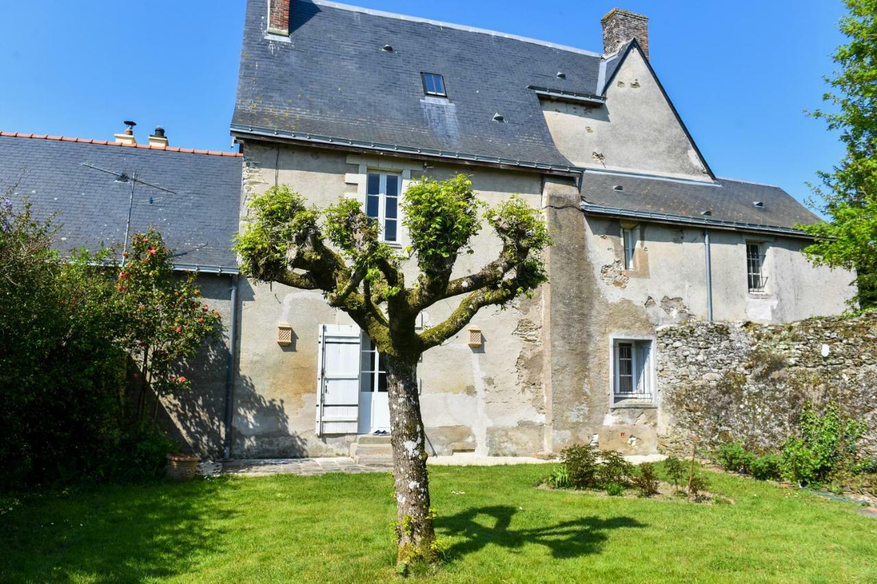 Château de la Grand'cour Grandchamp-des-Fontaines Exterior foto